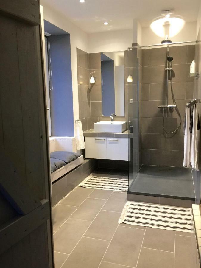 La Colline Des Renards Chambres Locmaria-Berrien Luaran gambar