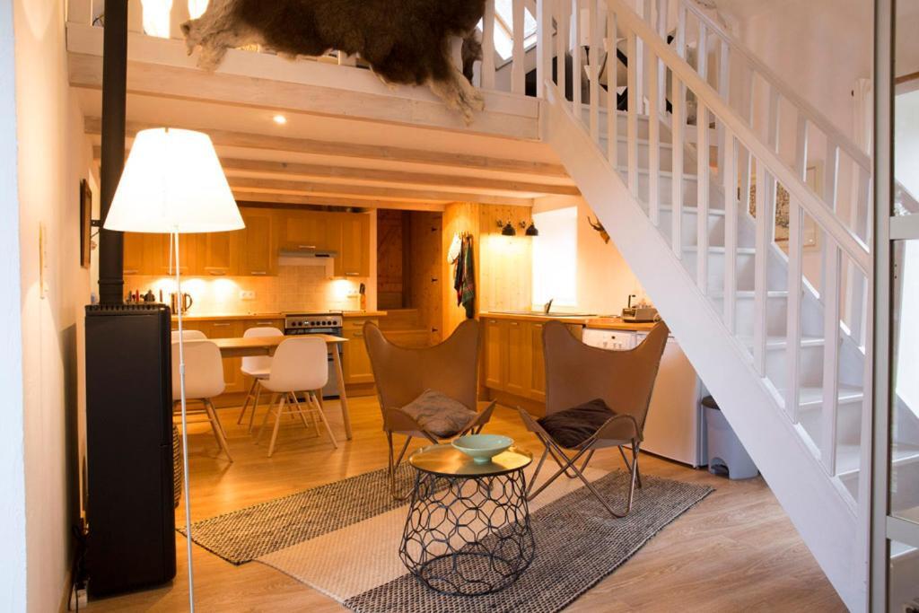La Colline Des Renards Chambres Locmaria-Berrien Luaran gambar