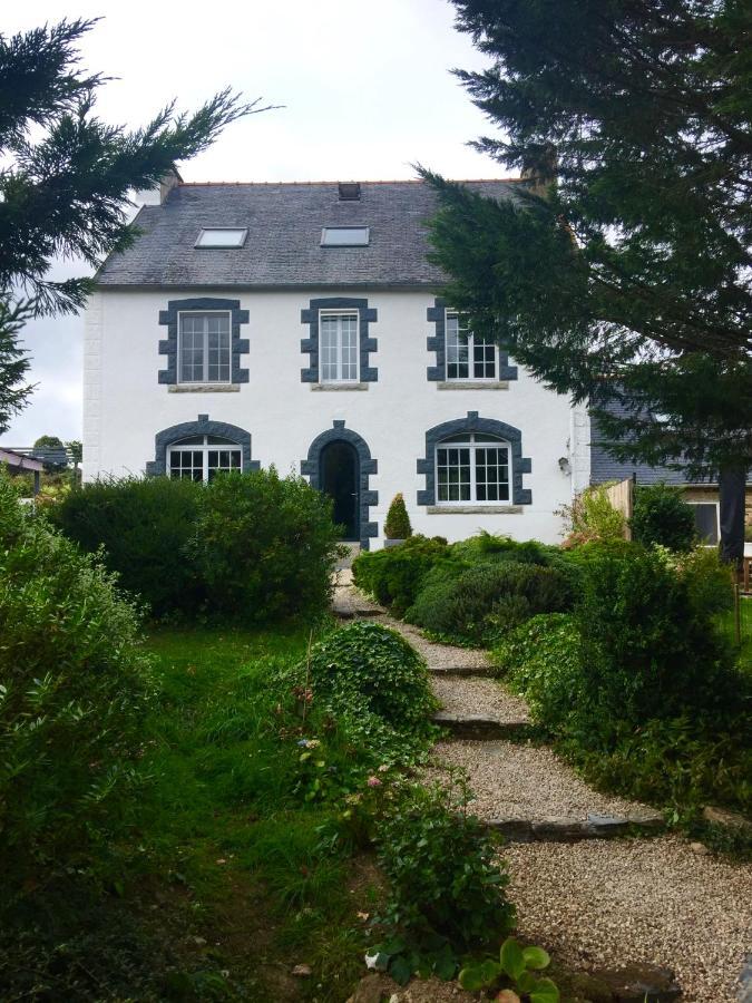 La Colline Des Renards Chambres Locmaria-Berrien Luaran gambar