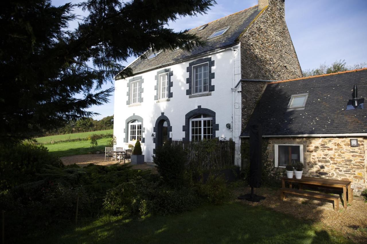 La Colline Des Renards Chambres Locmaria-Berrien Luaran gambar