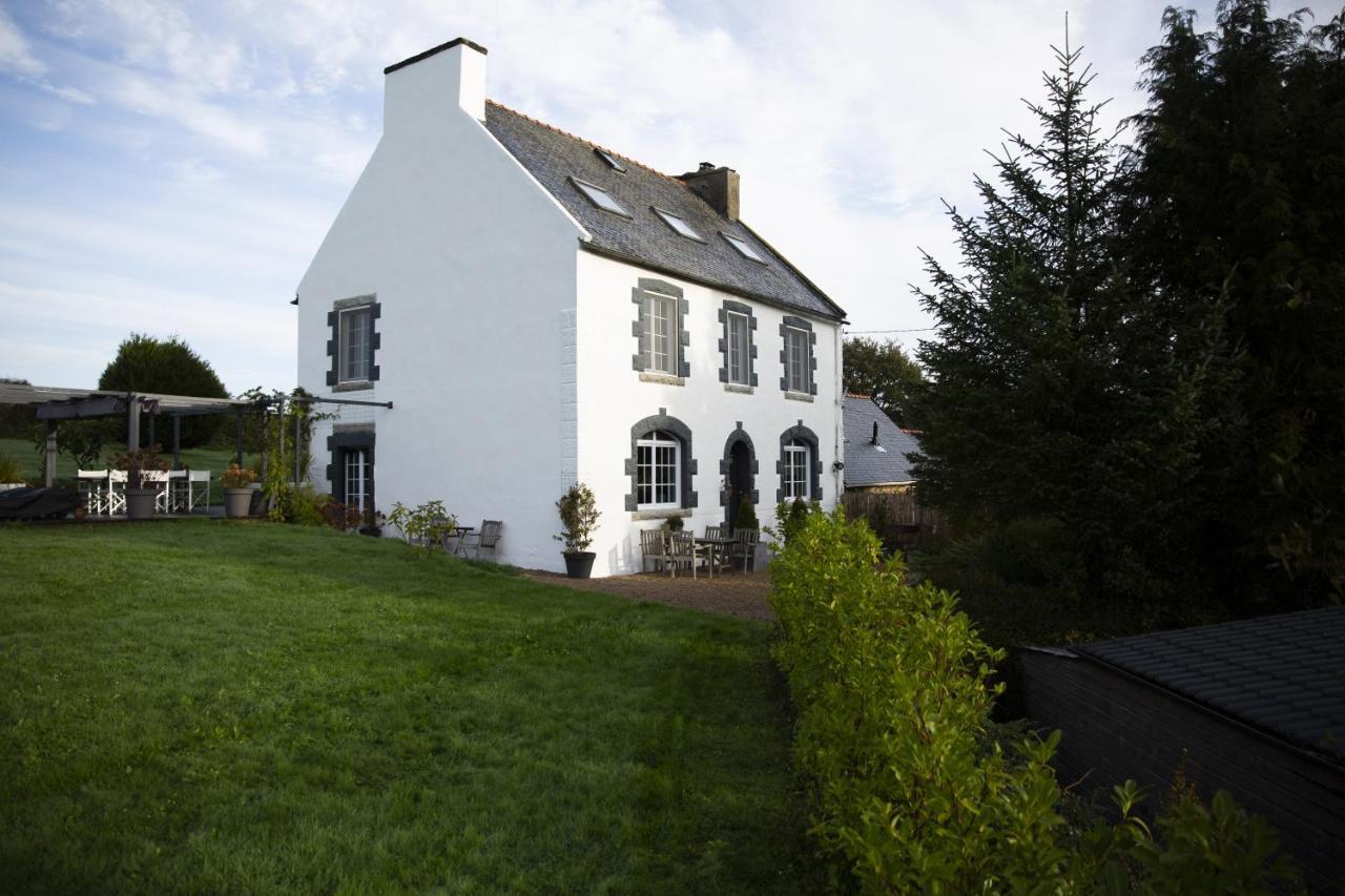 La Colline Des Renards Chambres Locmaria-Berrien Luaran gambar